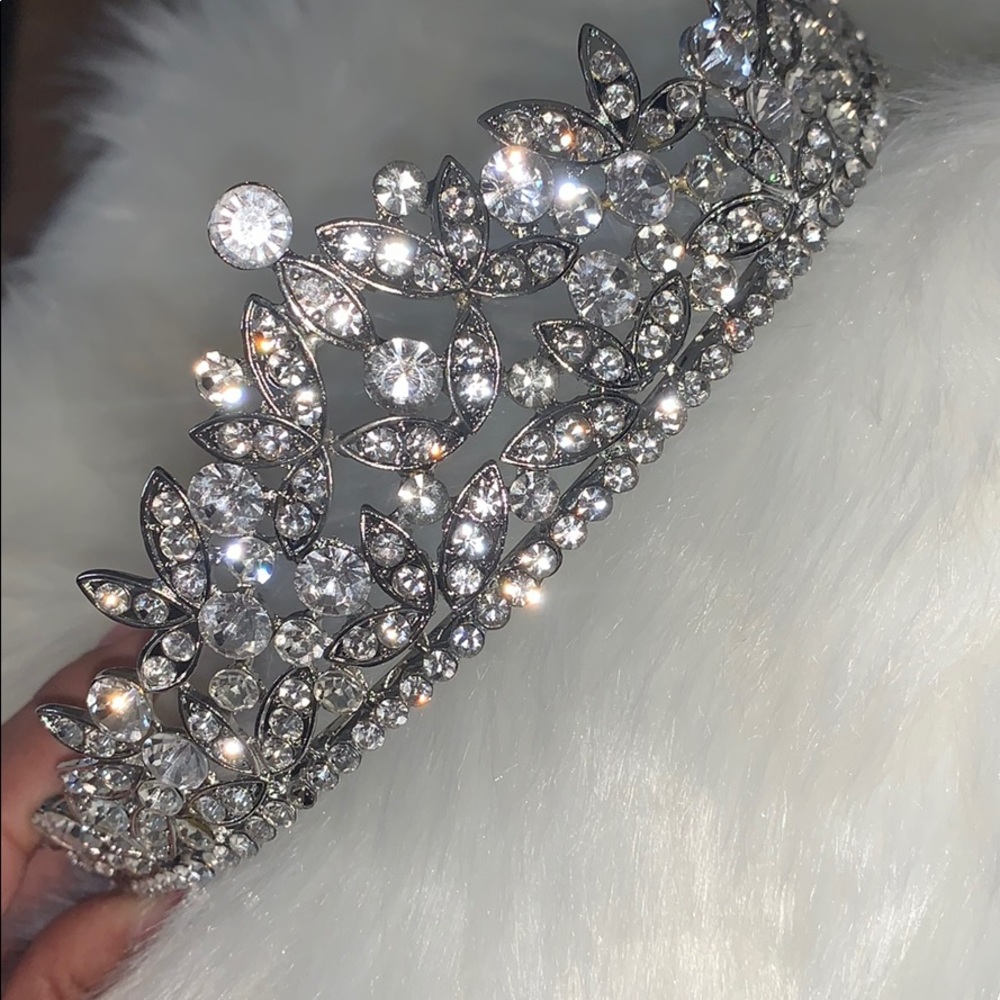 NEW Tiara/Crown